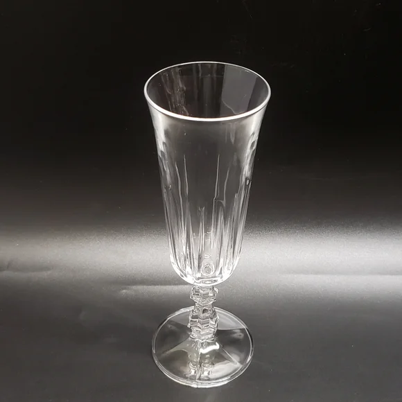 Elegant Vintage Victoria by Royal Crystal Rock Champagne Glass RCR Made in Italy - Picture 7 of 17